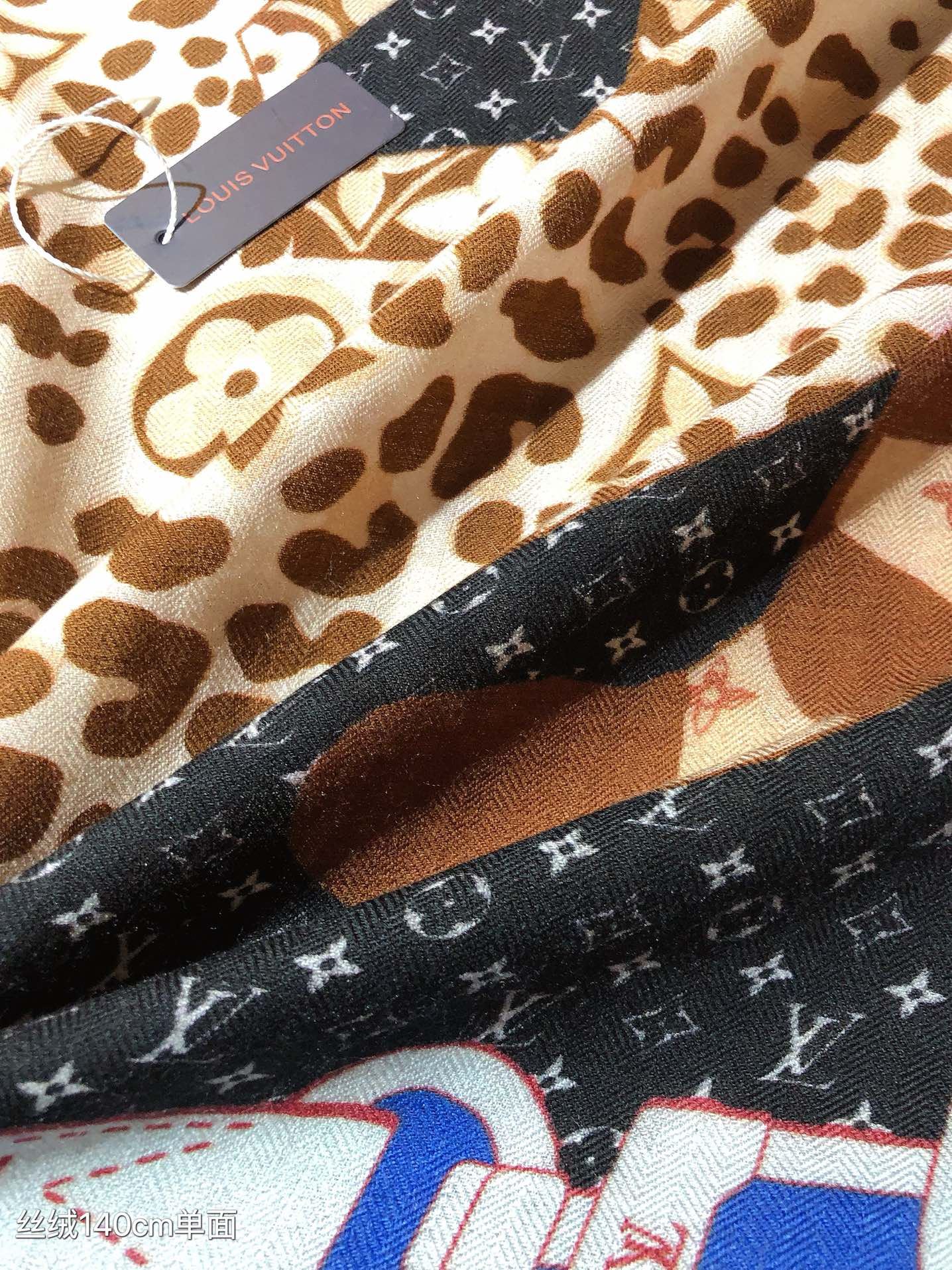 Louis Vuitton Scarf